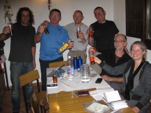 5 fietsers uit Minorca, waarmee we de herberg deelden