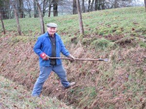 91 y. old. Shuffling away blackberry bushes , straddling the ditch. 