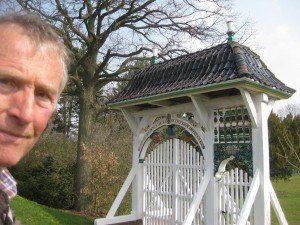 Hoeves, soms met mooie poort