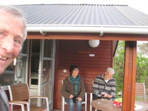 Rudie en Paulette gearriveerd. Back to basics: wijn!