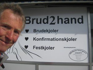 Tweede hands bruiden te koop. Dat heb je in afgelegen gebieden in Europa