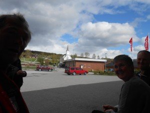 De Coop-winkel van Hattfjelldal, maar niemand kent een camping