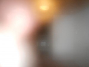 Binnen in sauna. Lens beslaat van schrik